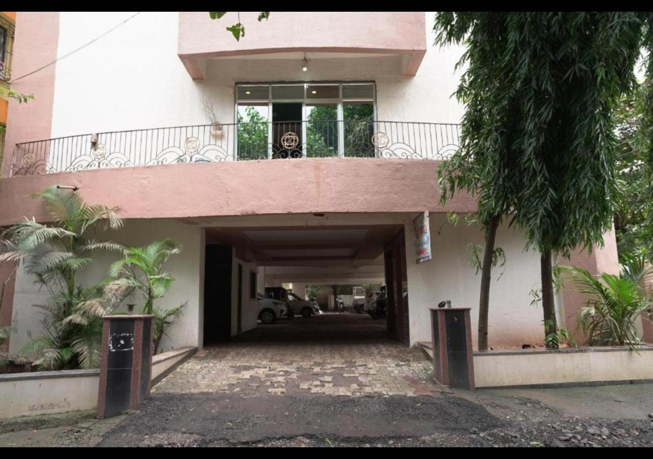Hotel Sai Ganesh Lodging & Boarding By Wb Inn Titwala Εξωτερικό φωτογραφία